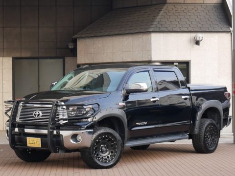 2013 タンドラ　クルーマックス　プラチナム　４WD (1)